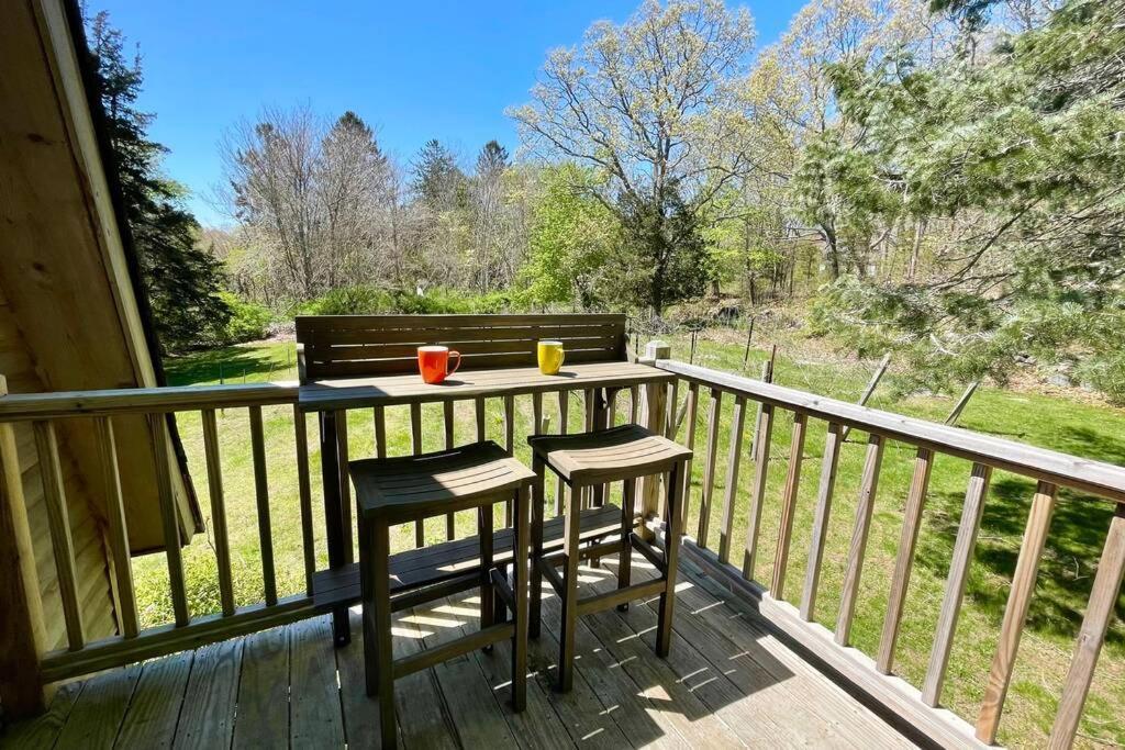 Newly Renovated Carriage House Near Town & Beaches Madison Eksteriør bilde