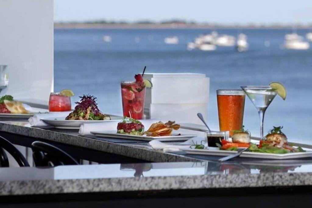 Newly Renovated Carriage House Near Town & Beaches Madison Eksteriør bilde